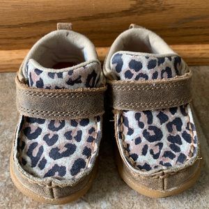 Twisted X infant driving moc